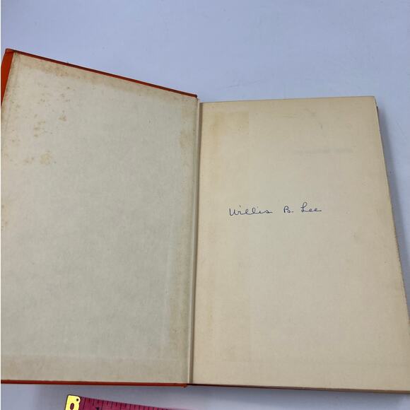 Antique The Hour Of Truth by David Davidson Hardcover Book Orange 1949 - Picture 10 of 13